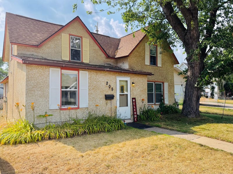 205 1st Ave NE, Brainerd, MN 56401
