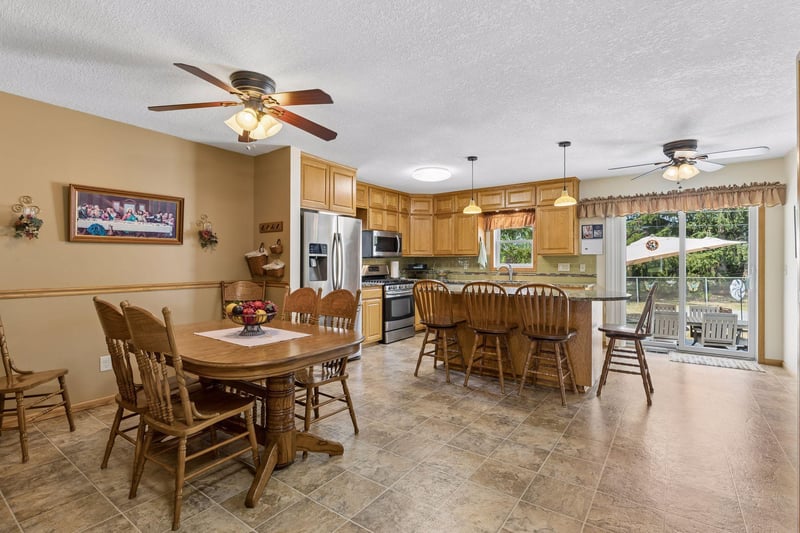 16125 Franchise Ave W, Rosemount, MN 55068