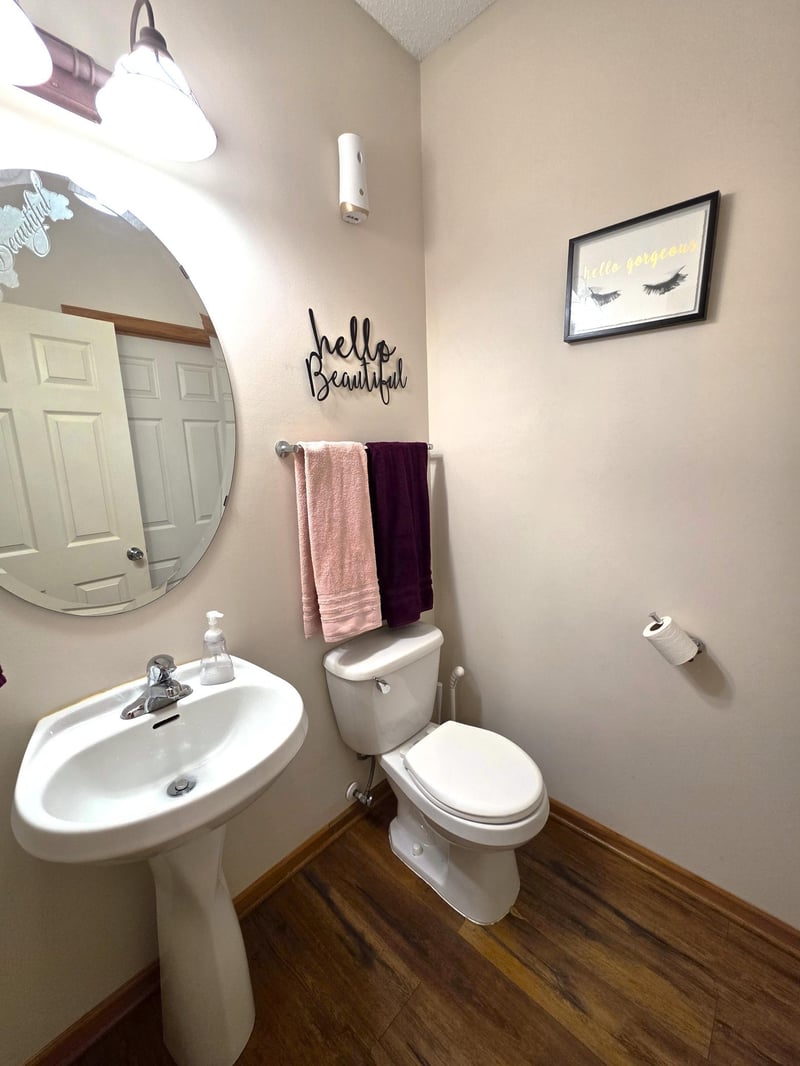 1611 Woodlynn Ave #3, Maplewood, MN 55109