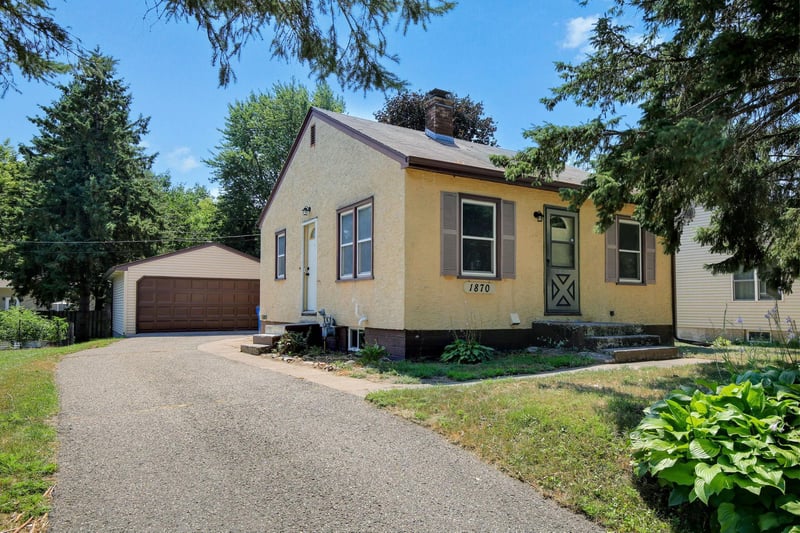 1870 Highway 96 E, White Bear Lake, MN 55110