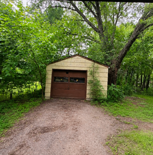 2968 Hallmark Ave N, Oakdale, MN 55128