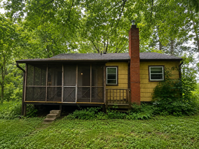 2968 Hallmark Ave N, Oakdale, MN 55128