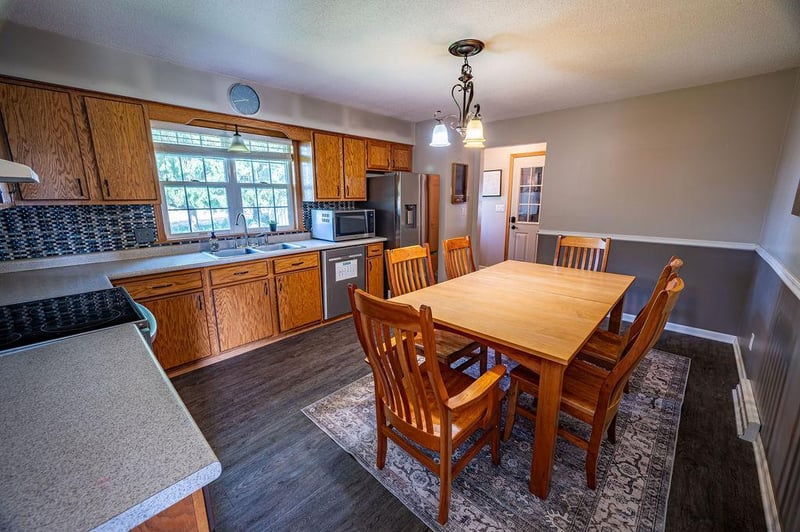1205 Debra St, Ellsworth, WI 54011