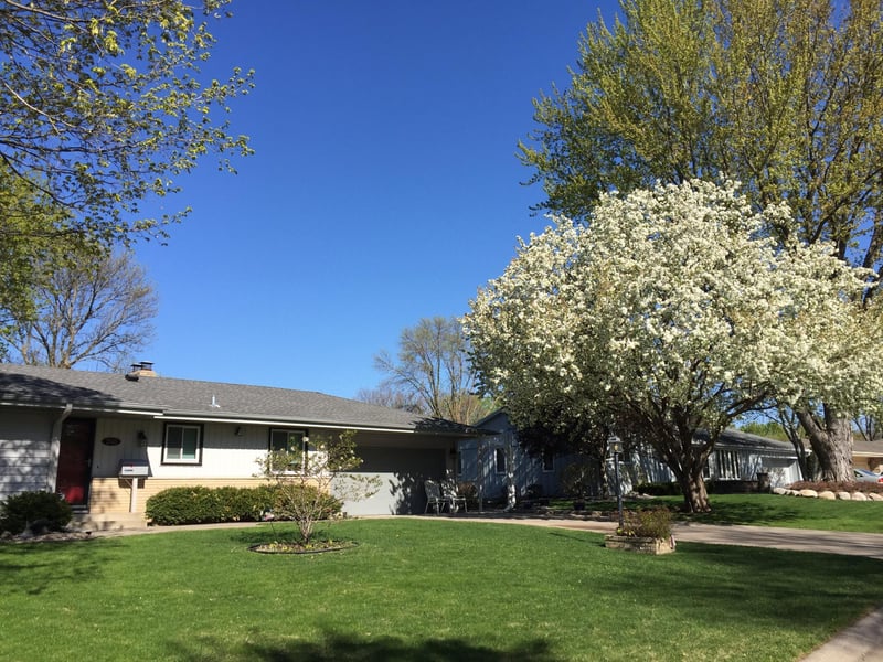 2145 Zealand Ave N, Golden Valley, MN 55427