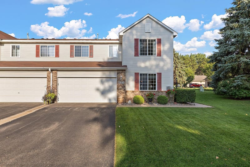 13049 Europa Trail Way N #D, Hugo, MN 55038