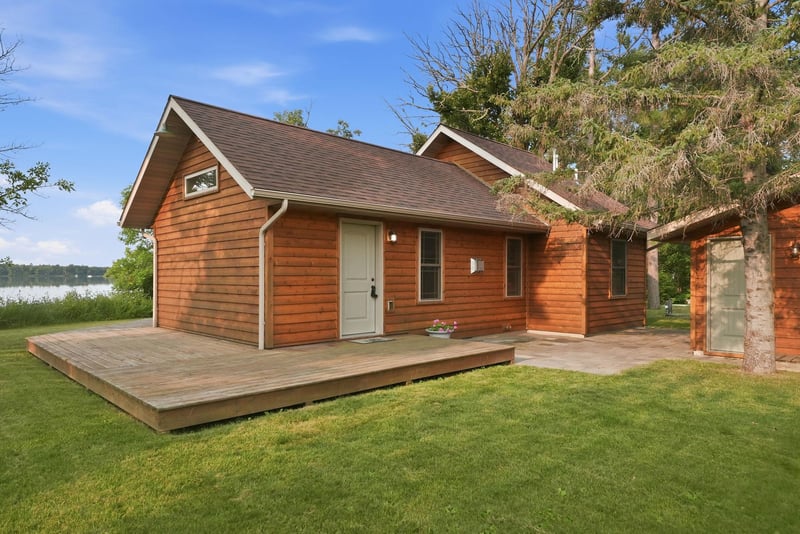 37618 W Stocking Dr, Menahga, MN 56464