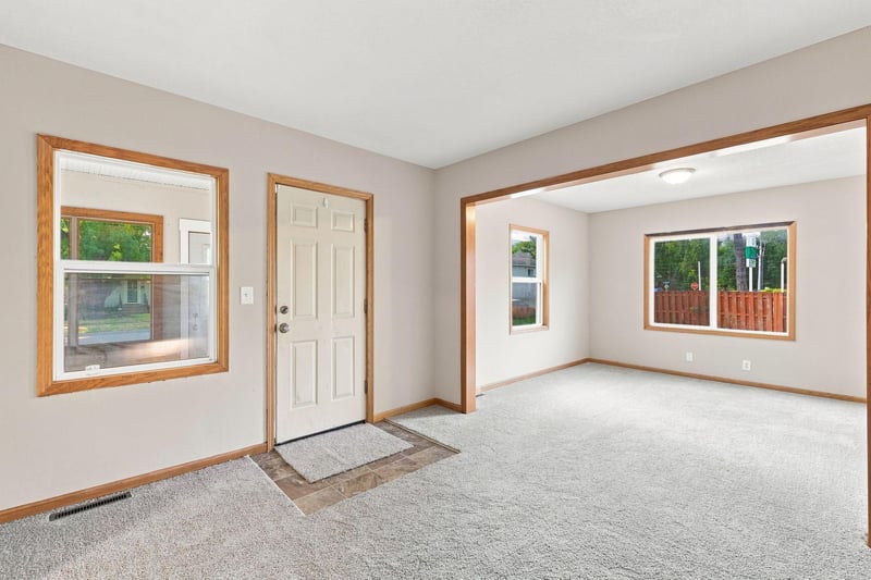4209 Zane Ave N, Robbinsdale, MN 55422