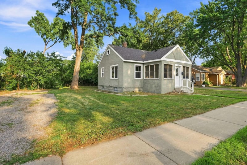 4209 Zane Ave N, Robbinsdale, MN 55422