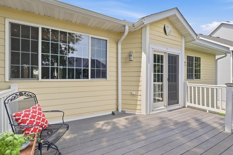 1809 Michigan Dr, Northfield, MN 55057
