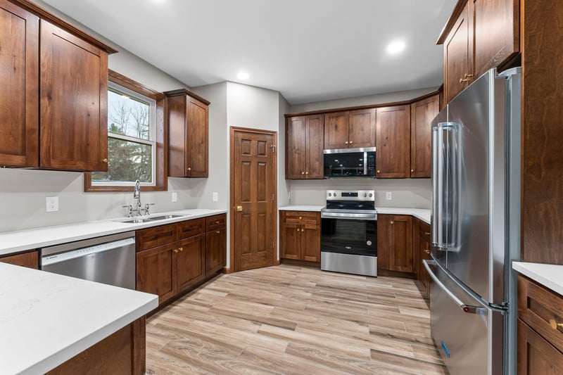 532 Old Military Rd, Sandstone, MN 55072