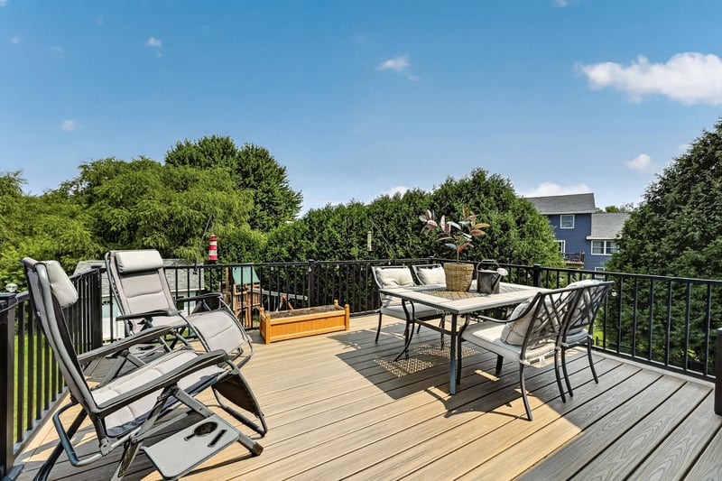 507 9th St NW, Byron, MN 55920