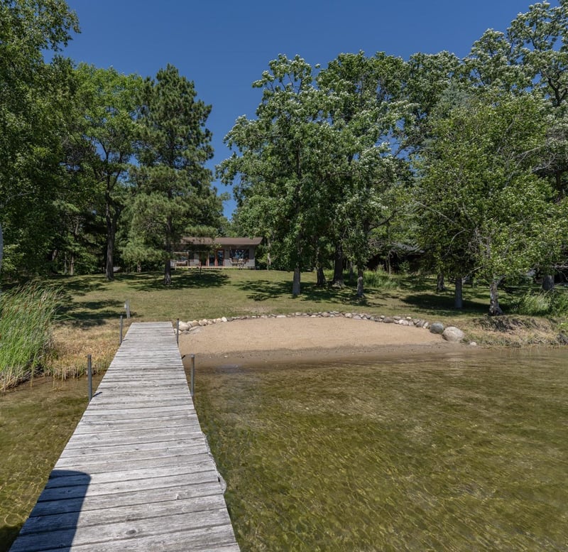 8811 Ossawinnamakee Rd, Breezy Point, MN 56472