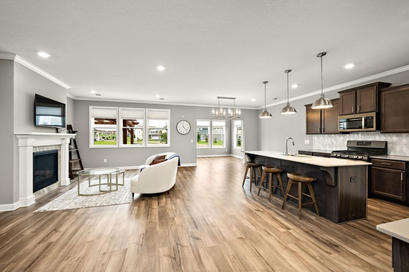 8388 Yearling Dr, Woodbury, MN 55129