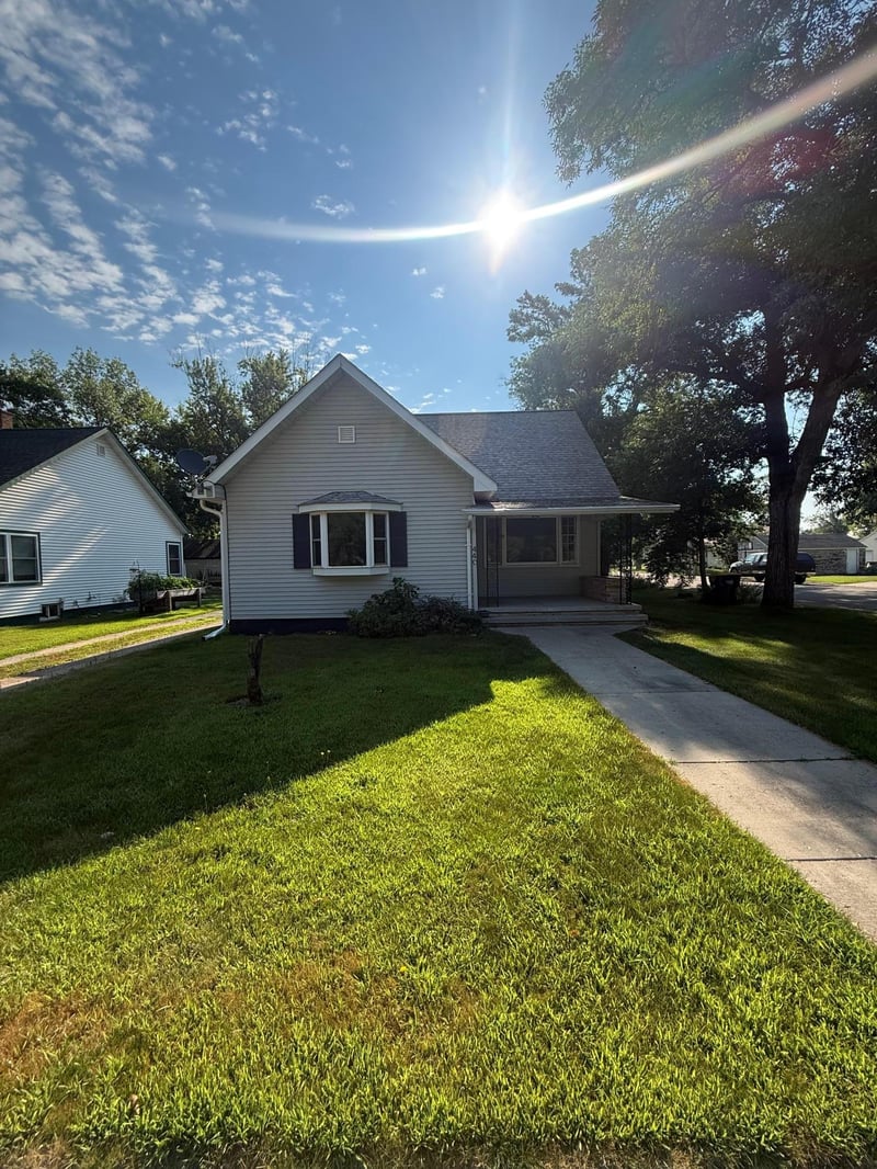 440 Central Ave S, Brooten, MN 56316