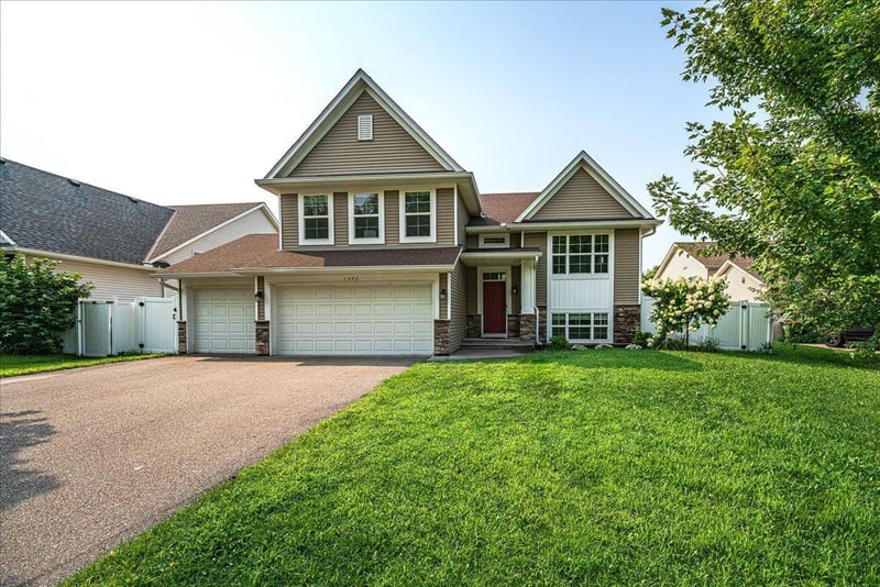 1972 127th Ct NE, Blaine, MN 55449