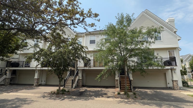 2578 136th St W #98, Rosemount, MN 55068