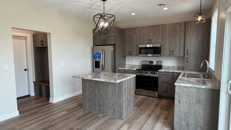 803 Viburnum St, Belle Plaine, MN 56011
