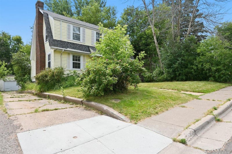 611 Lincoln Pw, Duluth, MN 55806