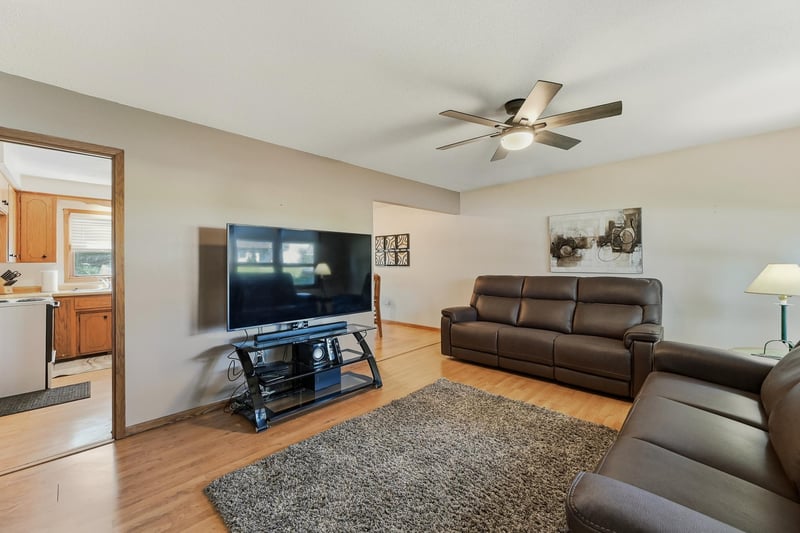 1210 5th St SE, Rochester, MN 55904