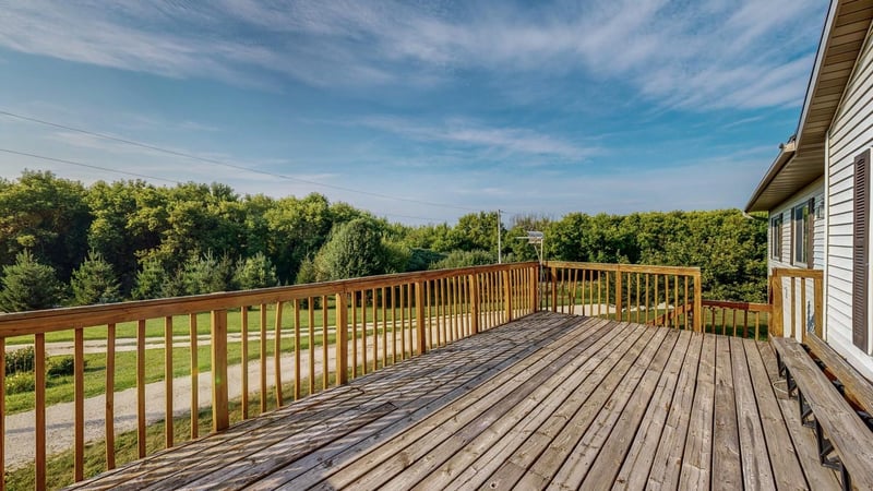 1920 10th Ave NE, Byron, MN 55920