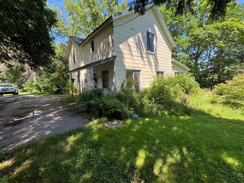 505 Ridge Rd S, Preston, MN 55965