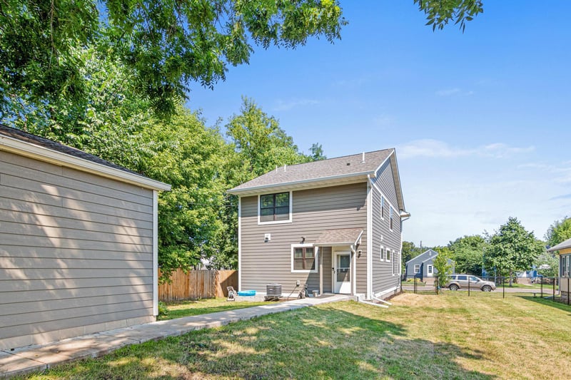 2727 Morgan Ave N, Minneapolis, MN 55411