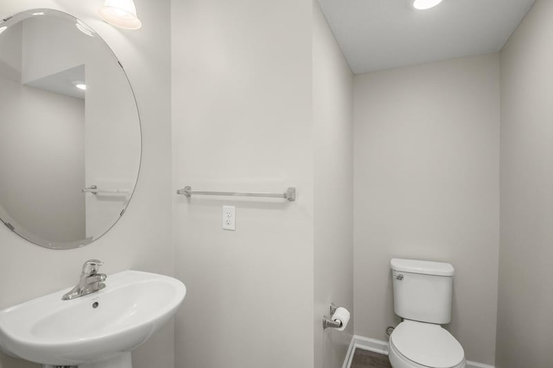 2137 River Valley Ln, Eagan, MN 55122