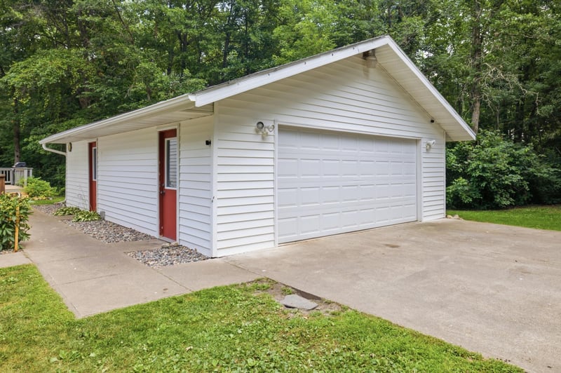10878 Brent Dr, Brainerd, MN 56401