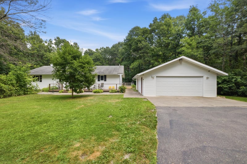 10878 Brent Dr, Brainerd, MN 56401