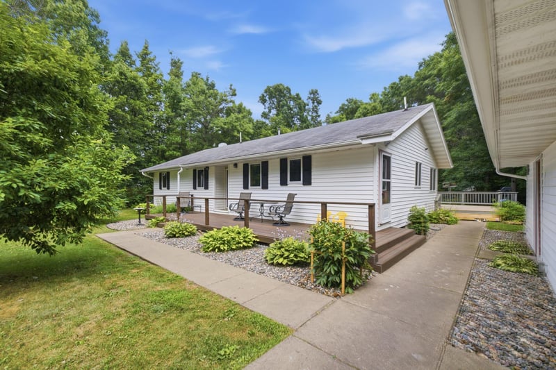 10878 Brent Dr, Brainerd, MN 56401