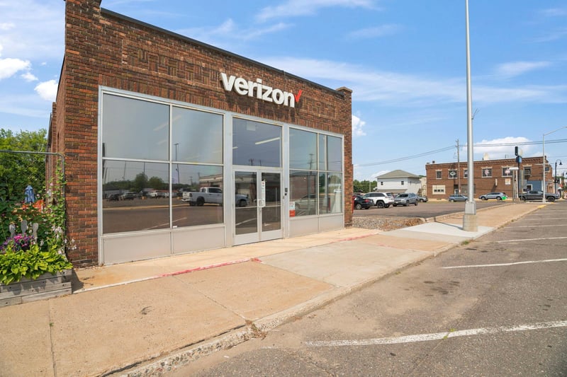 1165 2nd Ave, Cumberland, WI 54829
