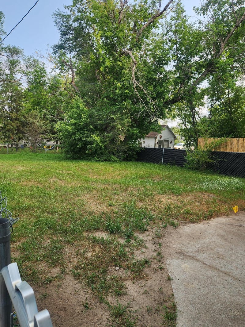 219 Main St NE, Menahga, MN 56464