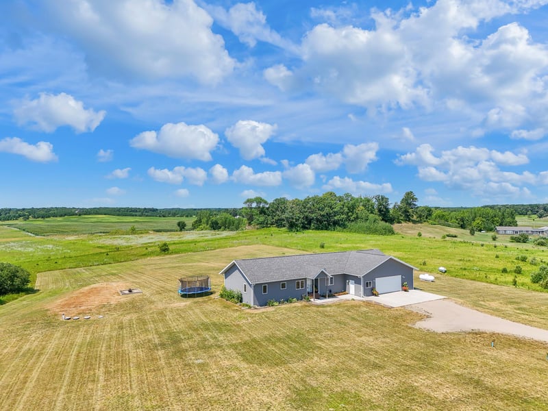 41803 397th St, Perham, MN 56573