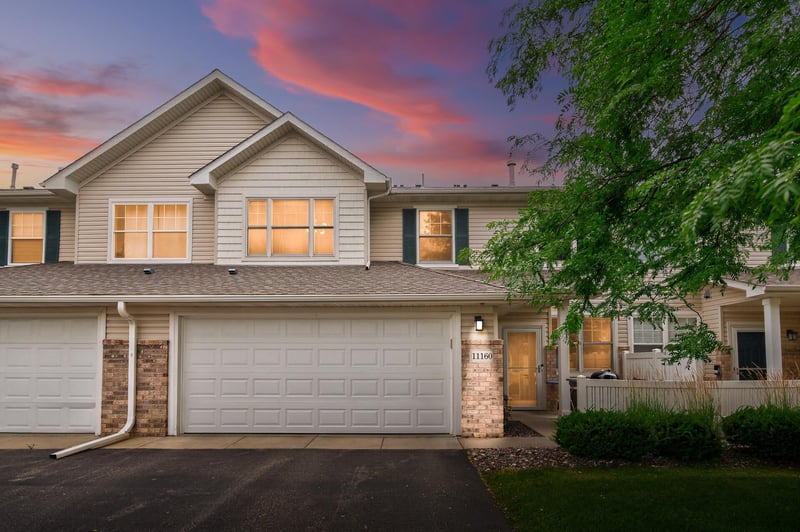 11160 204th St W, Lakeville, MN 55044