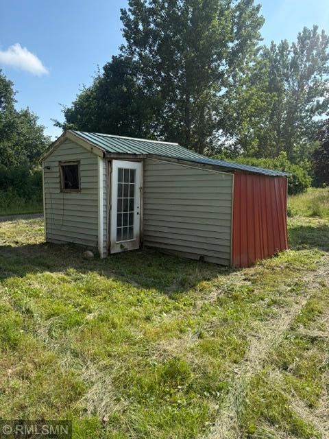 2964 Ivory St, Mora, MN 55051