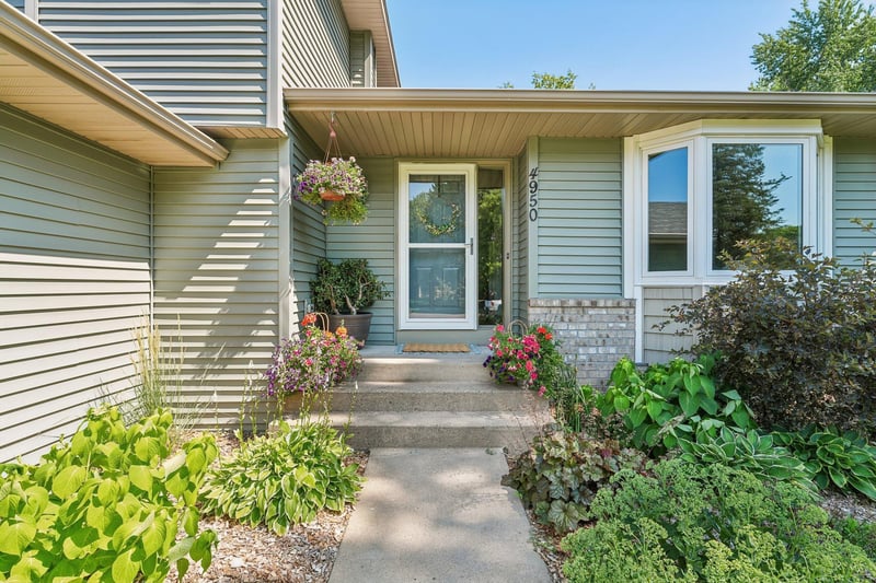 4950 150th Ln NW, Anoka, MN 55303