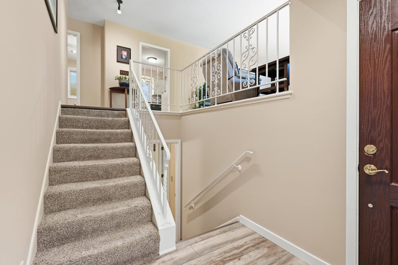 7119 Willow Ln, Brooklyn Center, MN 55430