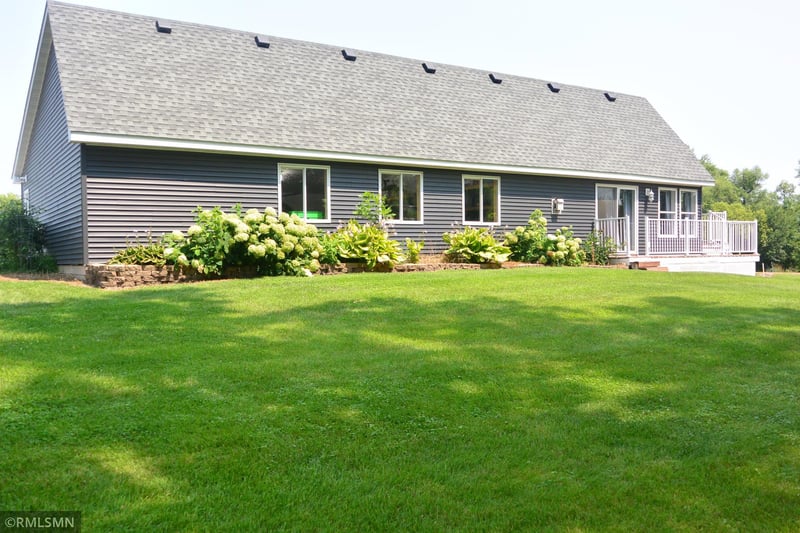 18759 Csah 14, Darwin, MN 55324