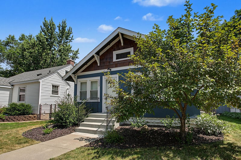 5433 43rd Ave S, Minneapolis, MN 55417