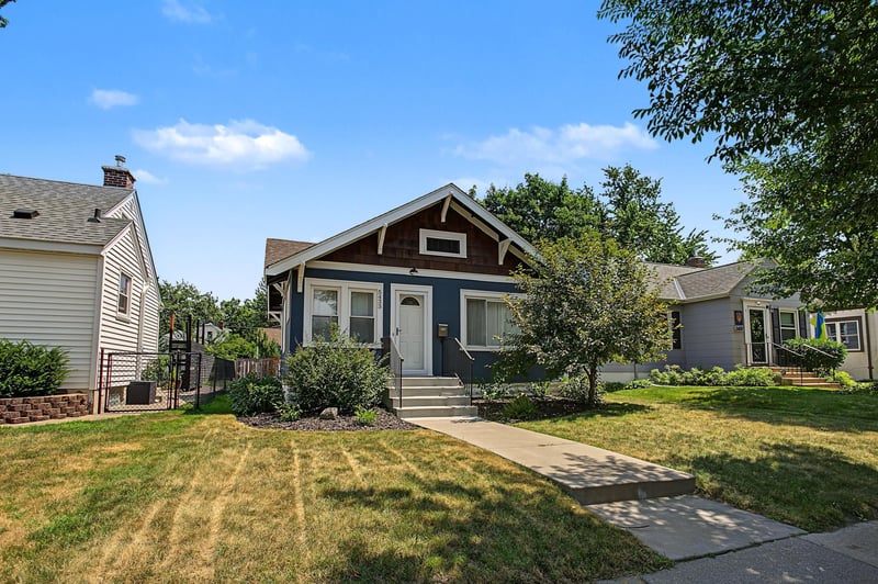 5433 43rd Ave S, Minneapolis, MN 55417
