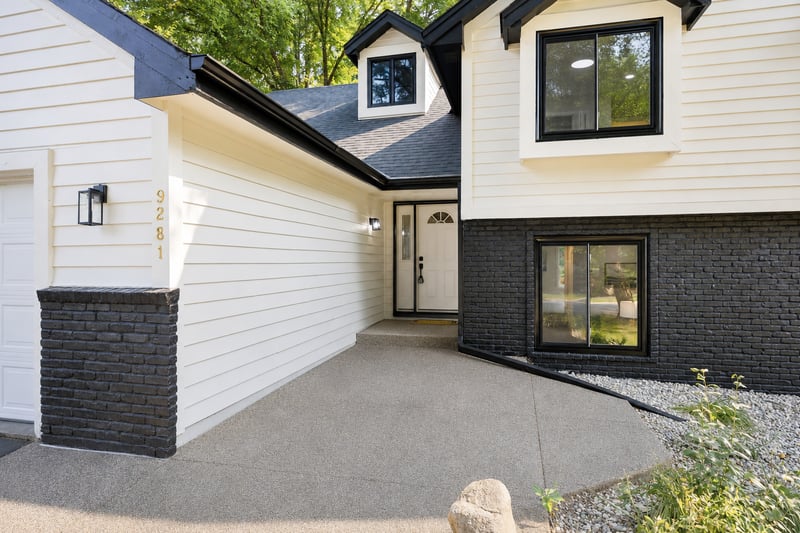 9281 Amsden Way, Eden Prairie, MN 55347