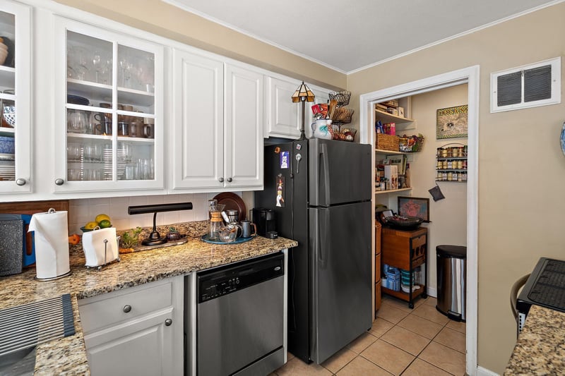 3707-3709 Joppa Ave S, Saint Louis Park, MN 55416