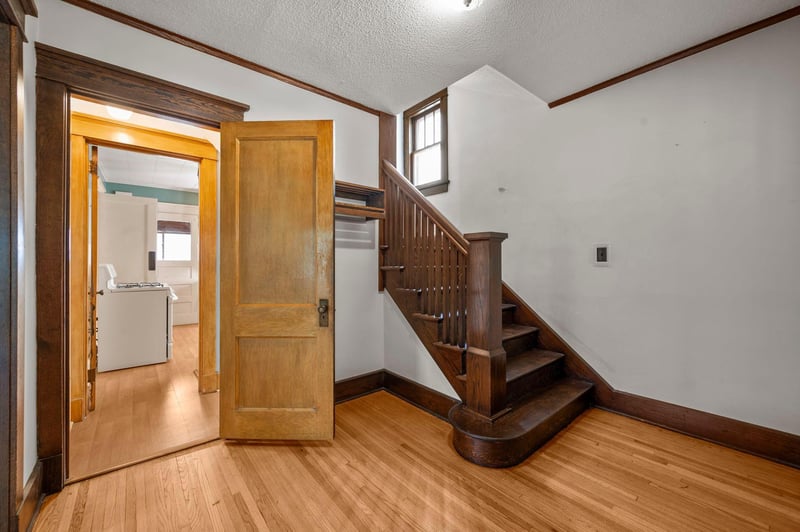 1308 Juno Ave, Saint Paul, MN 55116