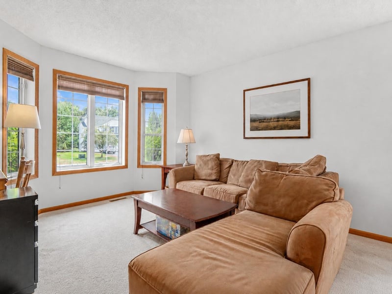 5831 157th Ln NW, Anoka, MN 55303