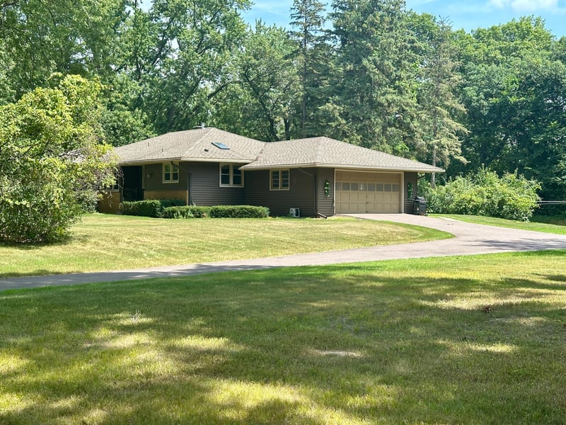 8298 4th Ave, Lino Lakes, MN 55014