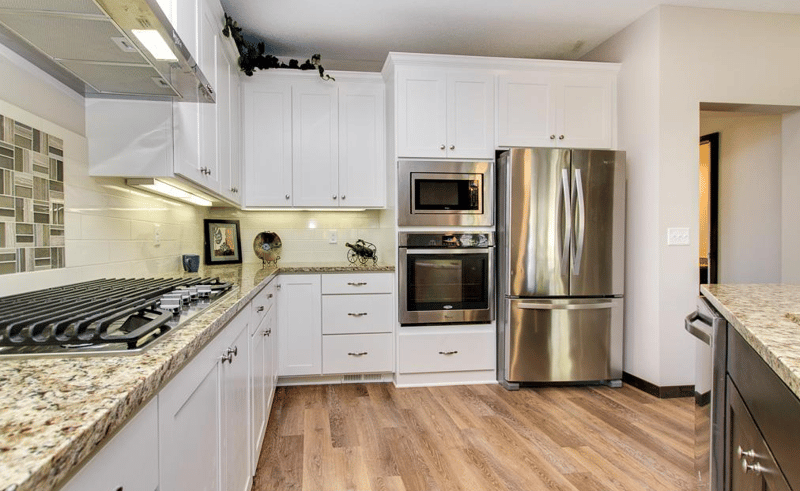 4972 Oak St, Maple Plain, MN 55359