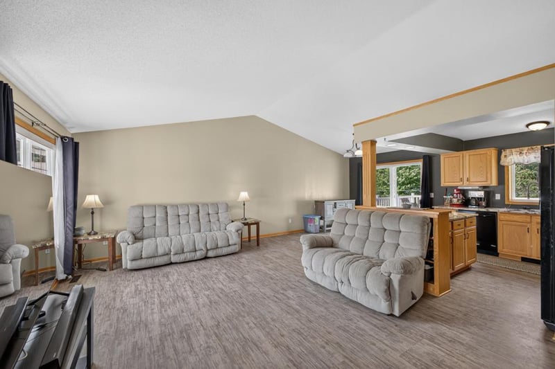 2025 23rd Ln SE, Rochester, MN 55904