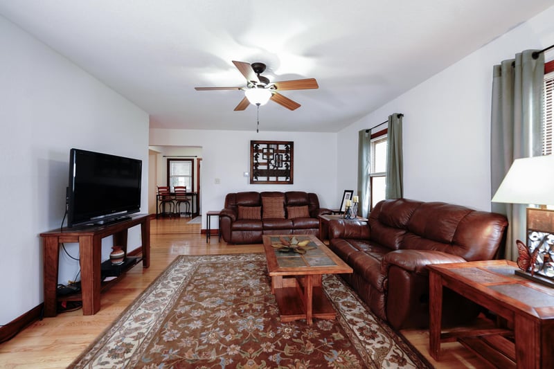 502 W Hudson, Mondovi, WI 54755
