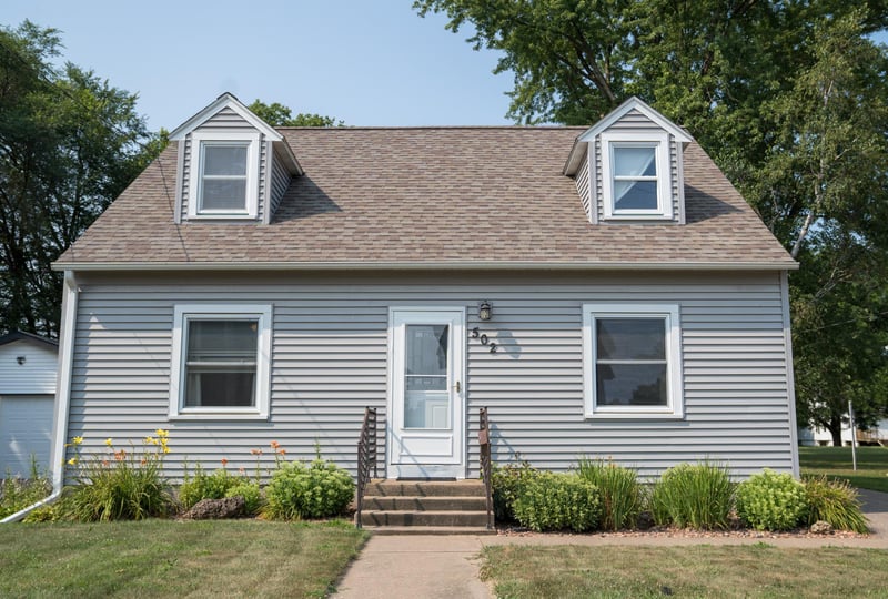 502 W Hudson, Mondovi, WI 54755