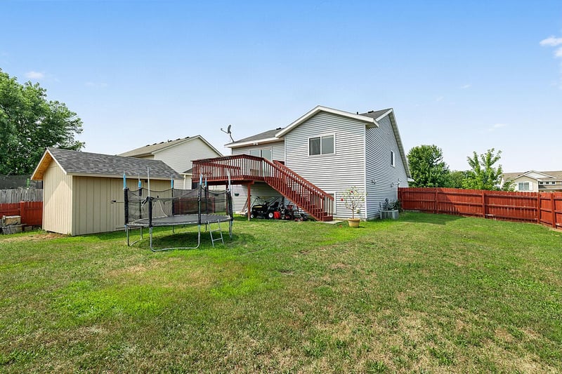 1070 Voyageur St, Saint Cloud, MN 56303